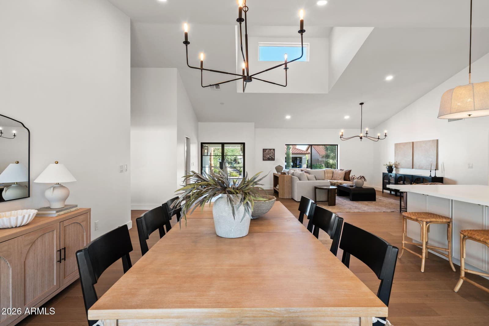10572 E BELLA VISTA Drive, Scottsdale, AZ 85258 — photo 12 of 52