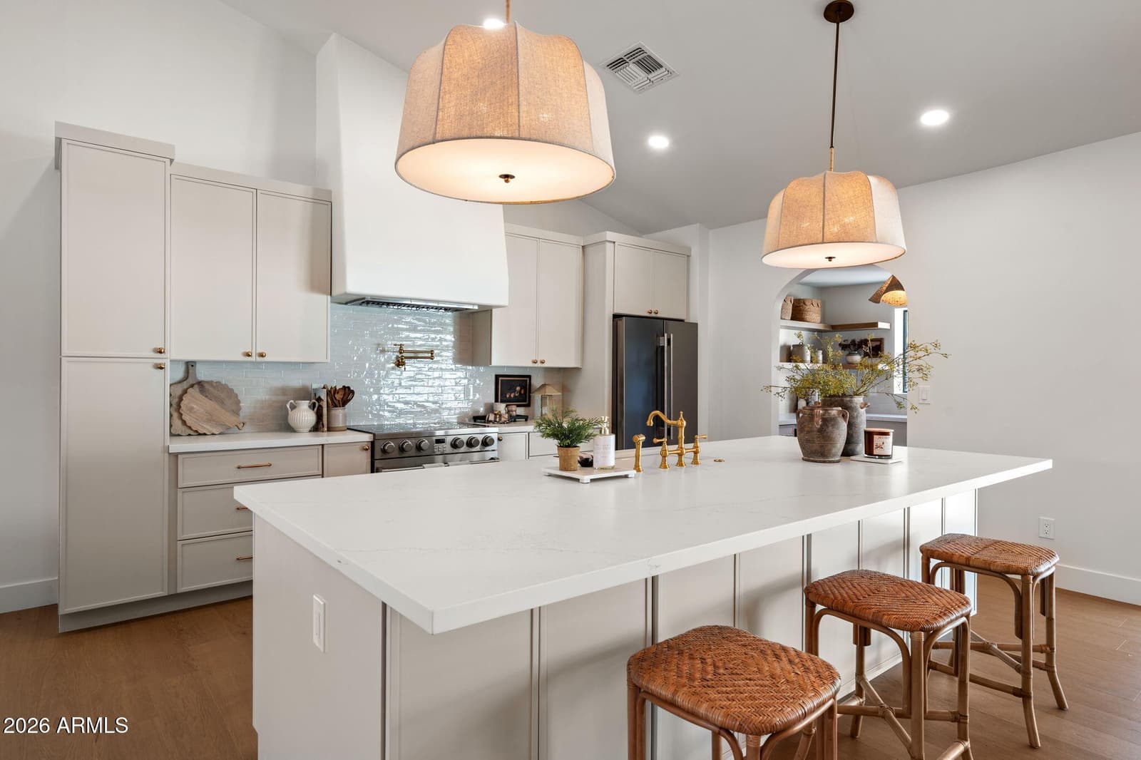 10572 E BELLA VISTA Drive, Scottsdale, AZ 85258 — photo 16 of 52