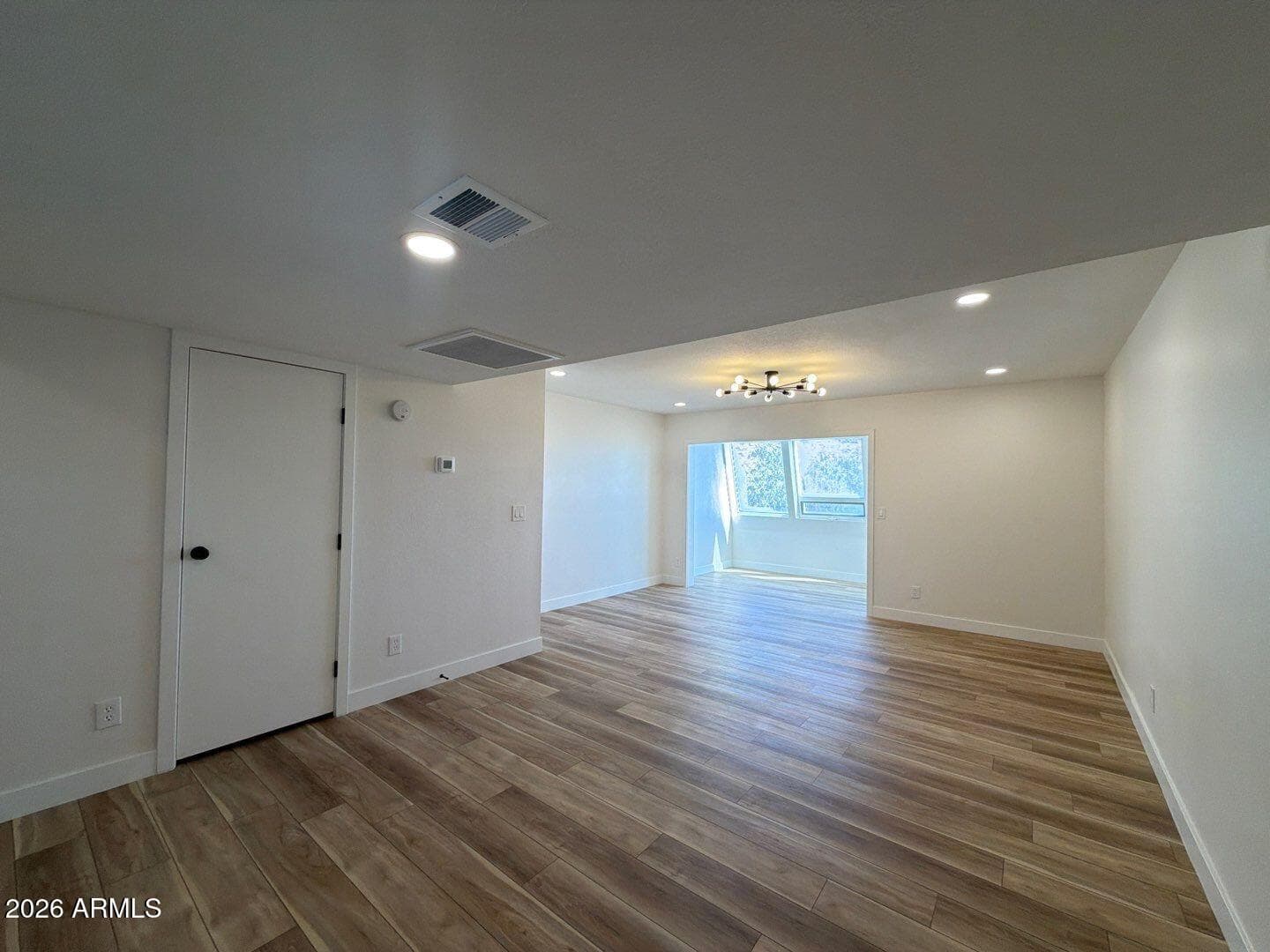1601 W SUNNYSIDE Drive 121, Phoenix, AZ 85029 — photo 15 of 38