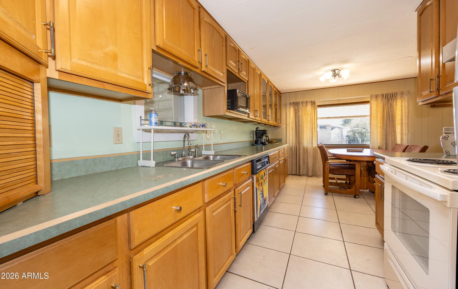6148 E PEARCE Place, Sierra Vista, AZ 85635 — photo 10 of 30