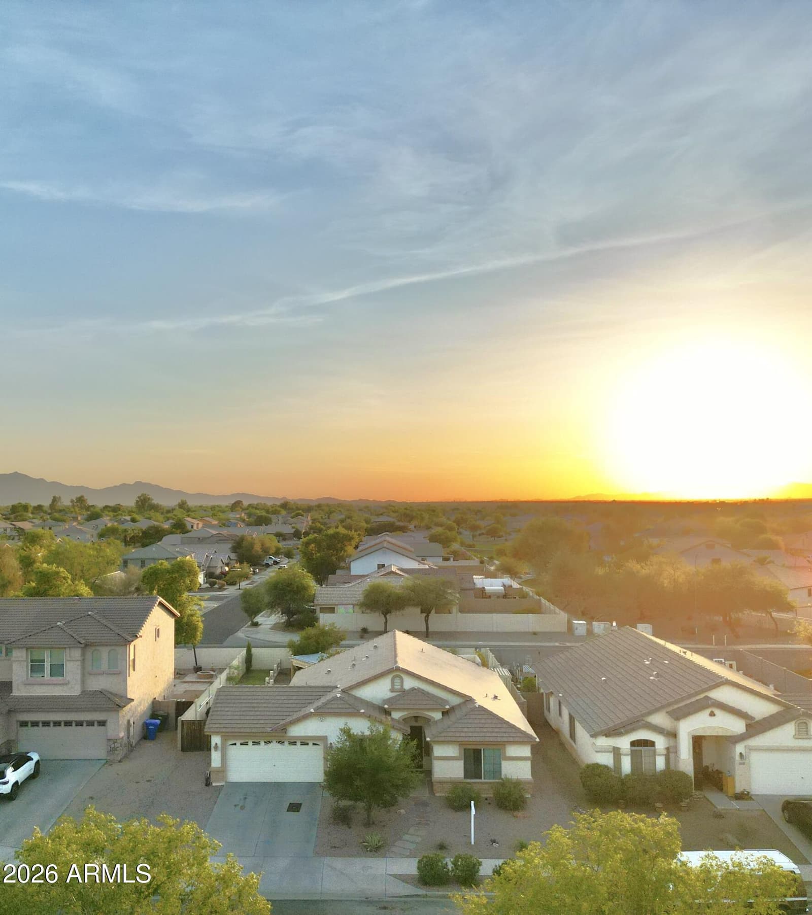 6914 S 22nd Lane, Phoenix, AZ 85041 — photo 3 of 33