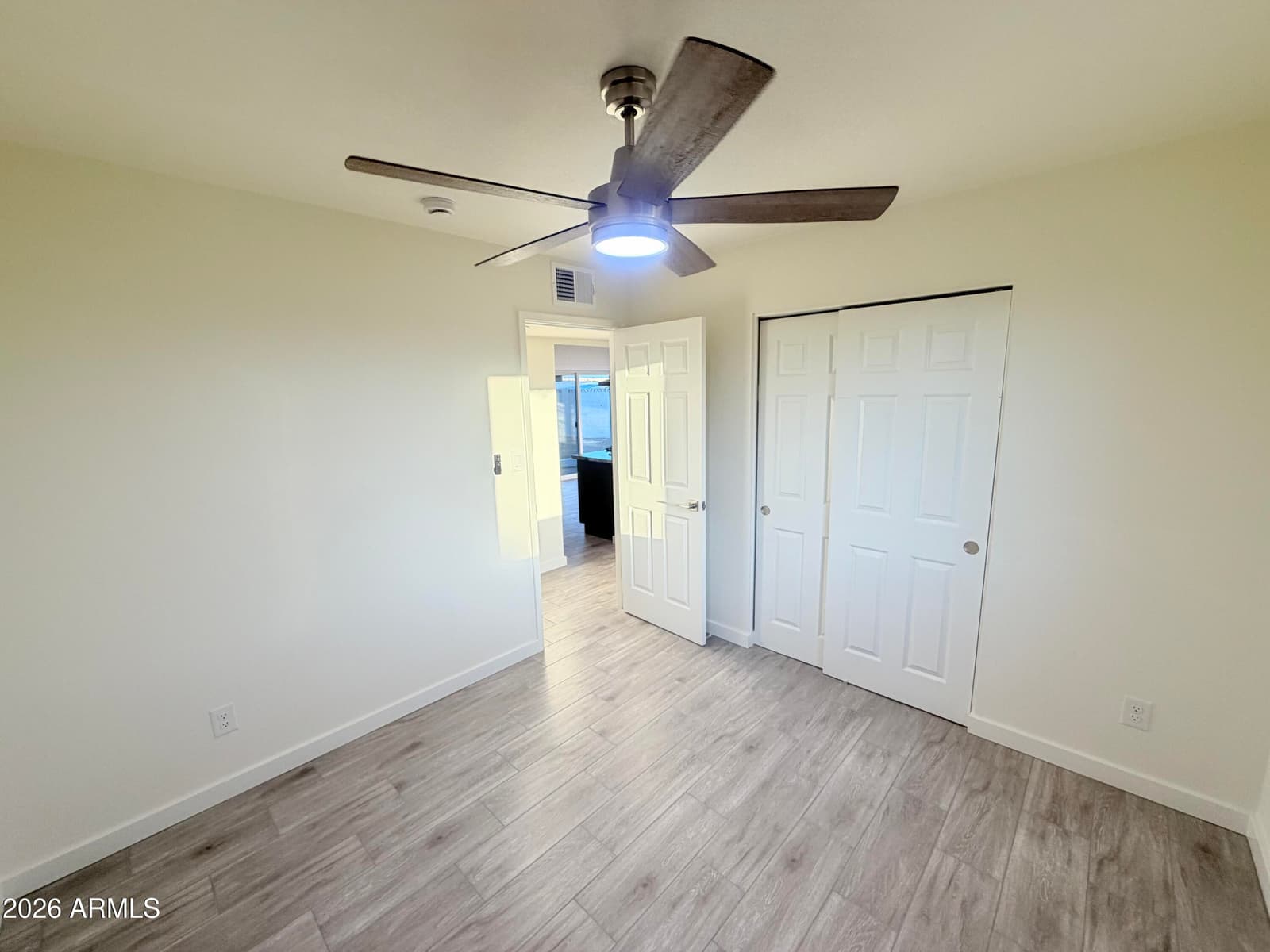 8843 N 40TH Avenue, Phoenix, AZ 85051 — photo 10 of 39