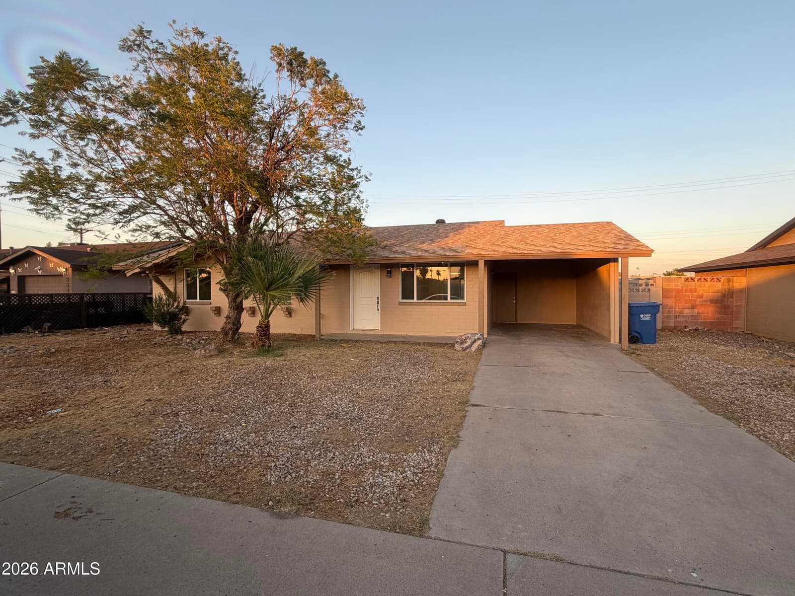 8843 N 40TH Avenue, Phoenix, AZ 85051 — photo 1 of 39