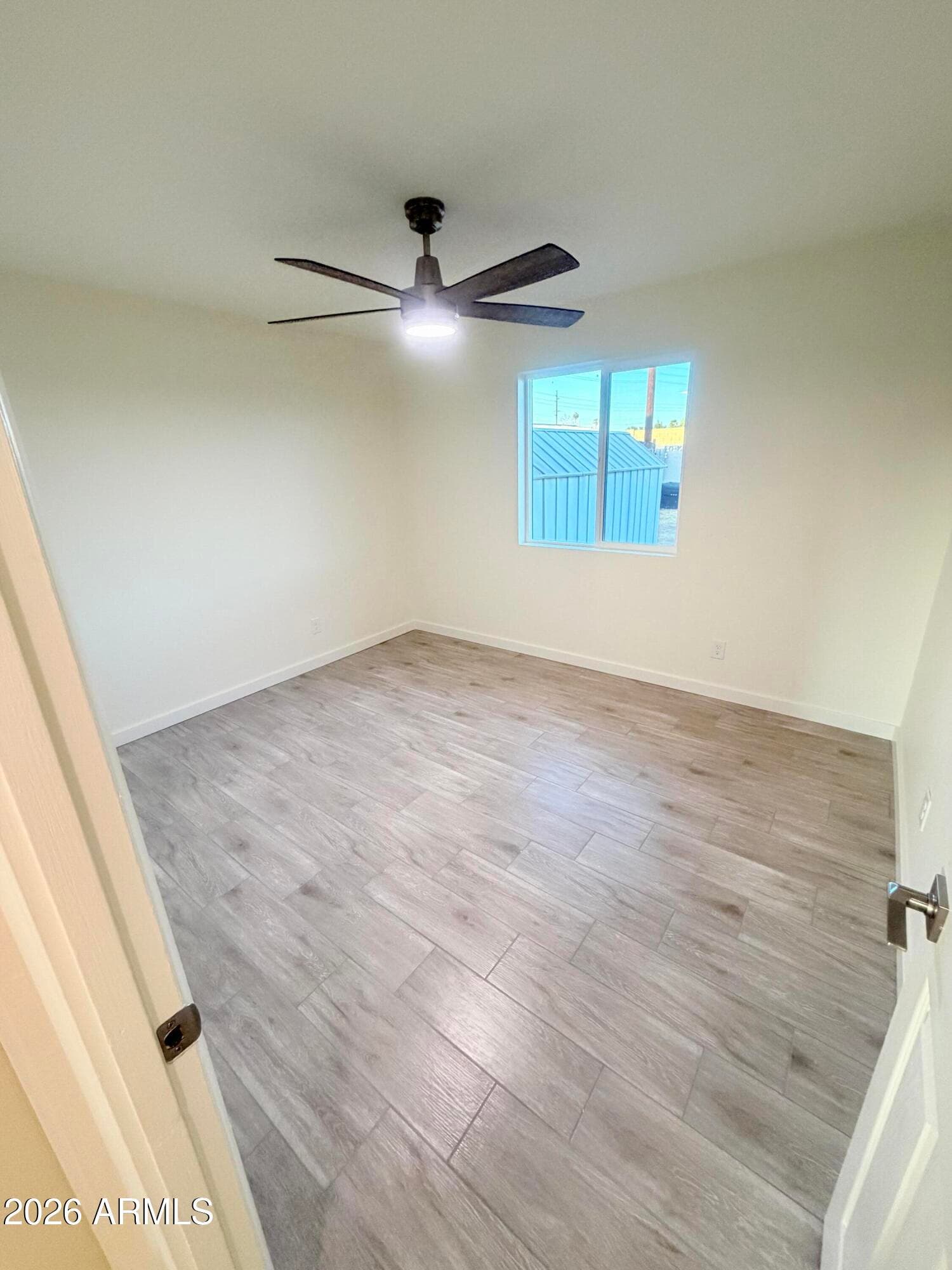 8843 N 40TH Avenue, Phoenix, AZ 85051 — photo 13 of 39