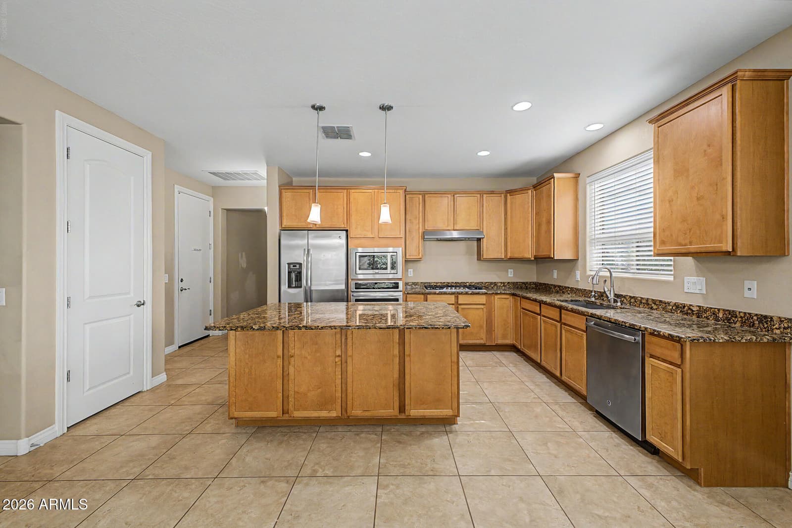 172 E CRESCENT Place, Chandler, AZ 85249 — photo 12 of 36