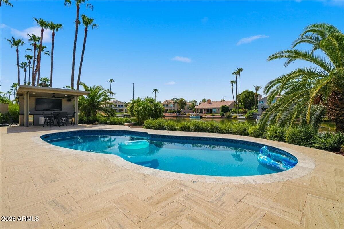 1819 E MONARCH BAY Drive, Gilbert, AZ 85234 — photo 55 of 67