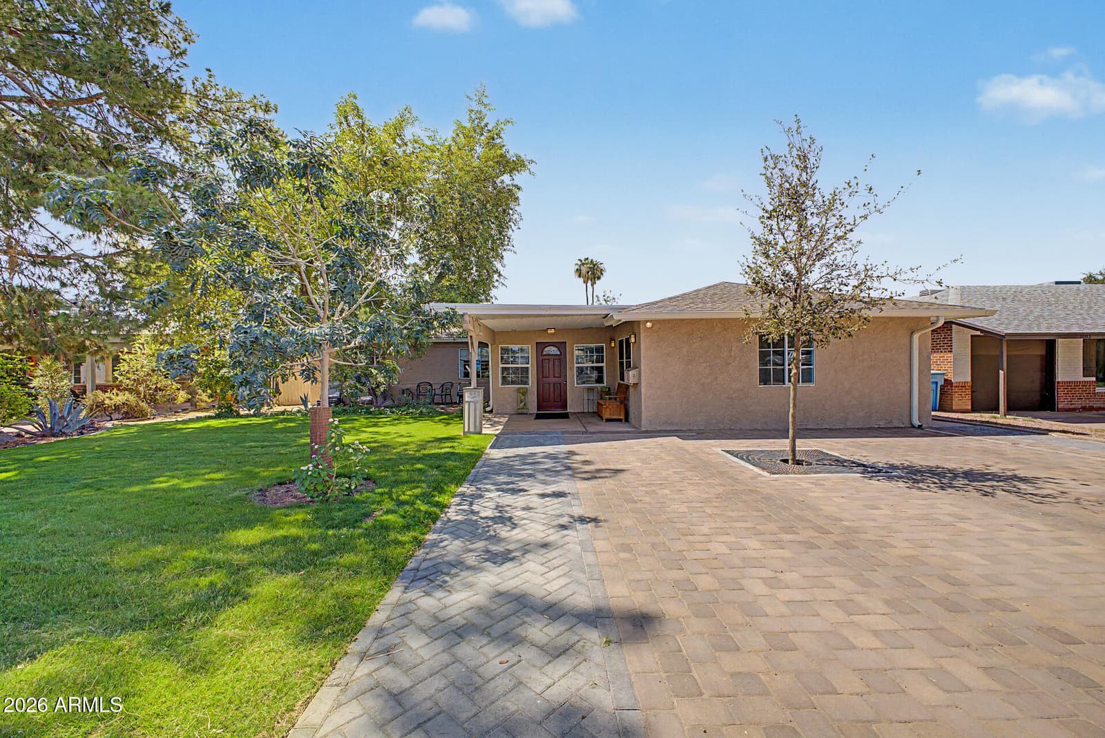 919 W MARSHALL Avenue, Phoenix, AZ 85013 — photo 5 of 56
