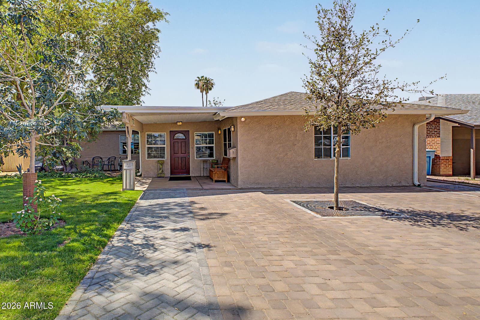 919 W MARSHALL Avenue, Phoenix, AZ 85013 — photo 6 of 56
