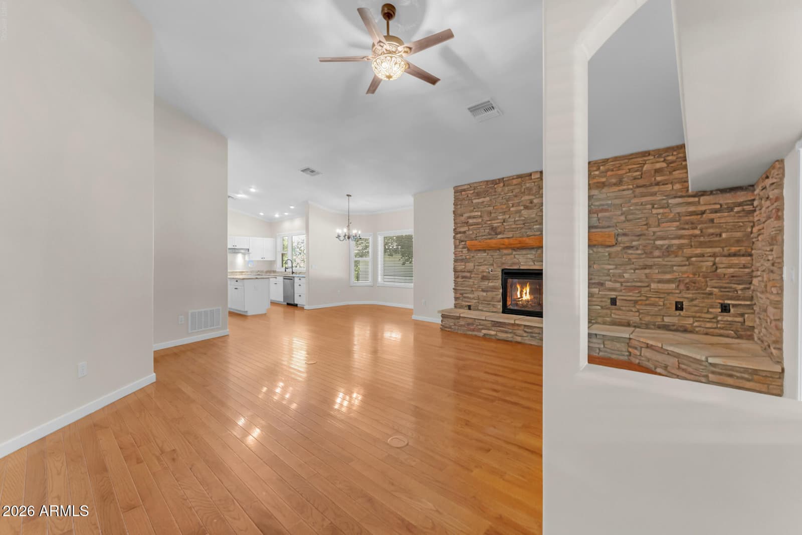 2720 W HARVEST GROVES Lane, Phoenix, AZ 85041 — photo 12 of 95