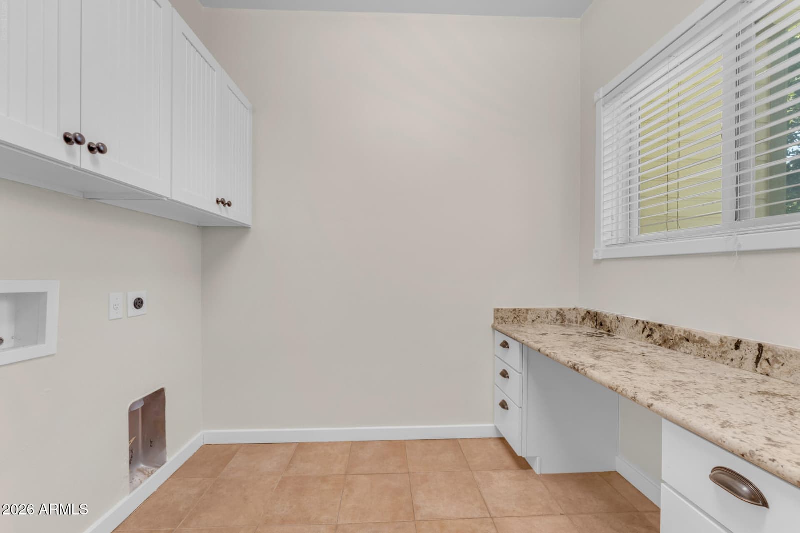 2720 W HARVEST GROVES Lane, Phoenix, AZ 85041 — photo 55 of 95