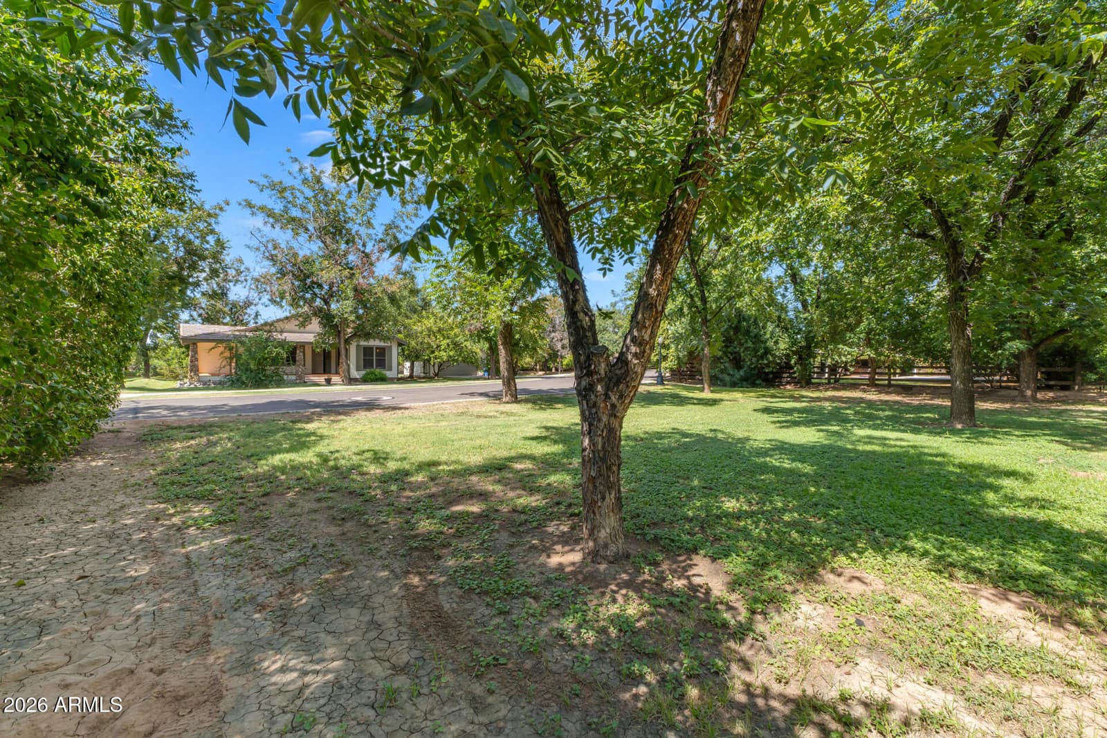 2720 W HARVEST GROVES Lane, Phoenix, AZ 85041 — photo 78 of 95