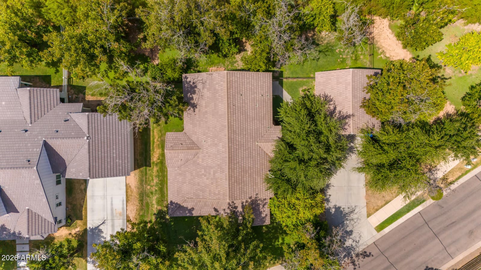2720 W HARVEST GROVES Lane, Phoenix, AZ 85041 — photo 81 of 95