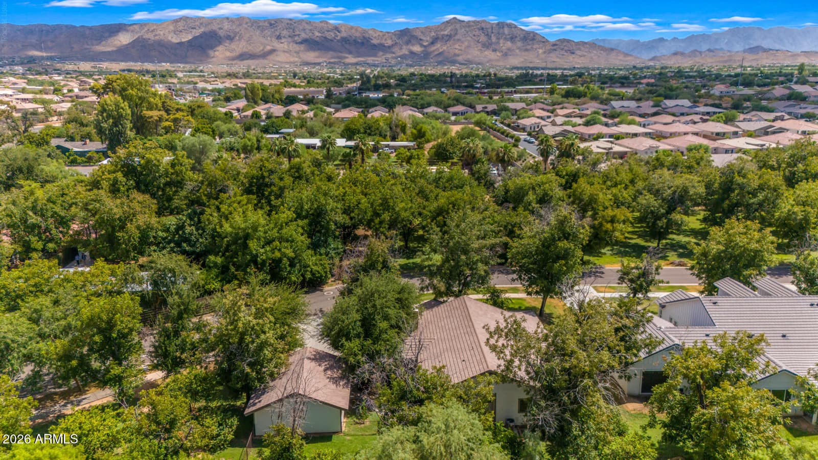 2720 W HARVEST GROVES Lane, Phoenix, AZ 85041 — photo 84 of 95
