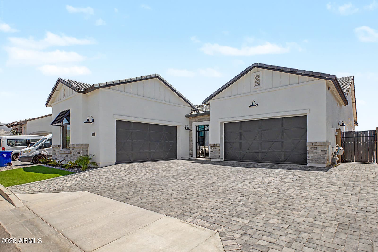 5823 E SANFORD Street, Mesa, AZ 85215 — photo 3 of 62