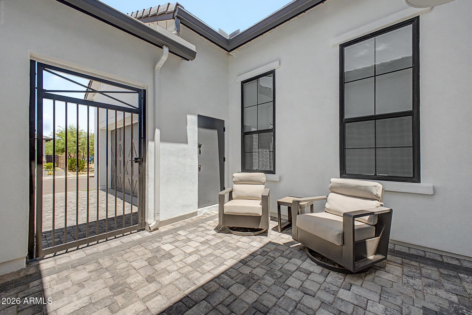 5823 E SANFORD Street, Mesa, AZ 85215 — photo 4 of 62