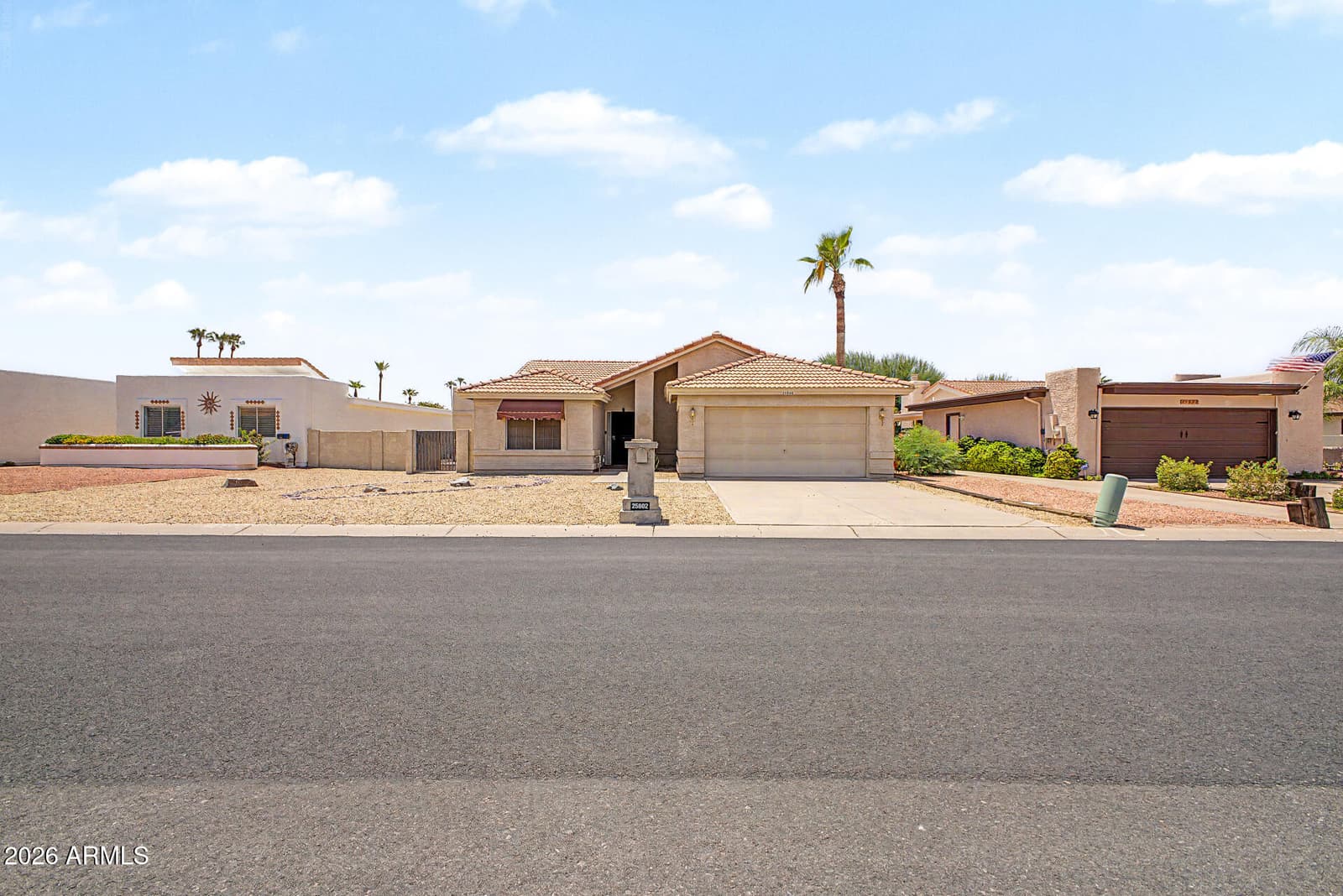 25802 S HOWARD Drive, Sun Lakes, AZ 85248 — photo 2 of 39