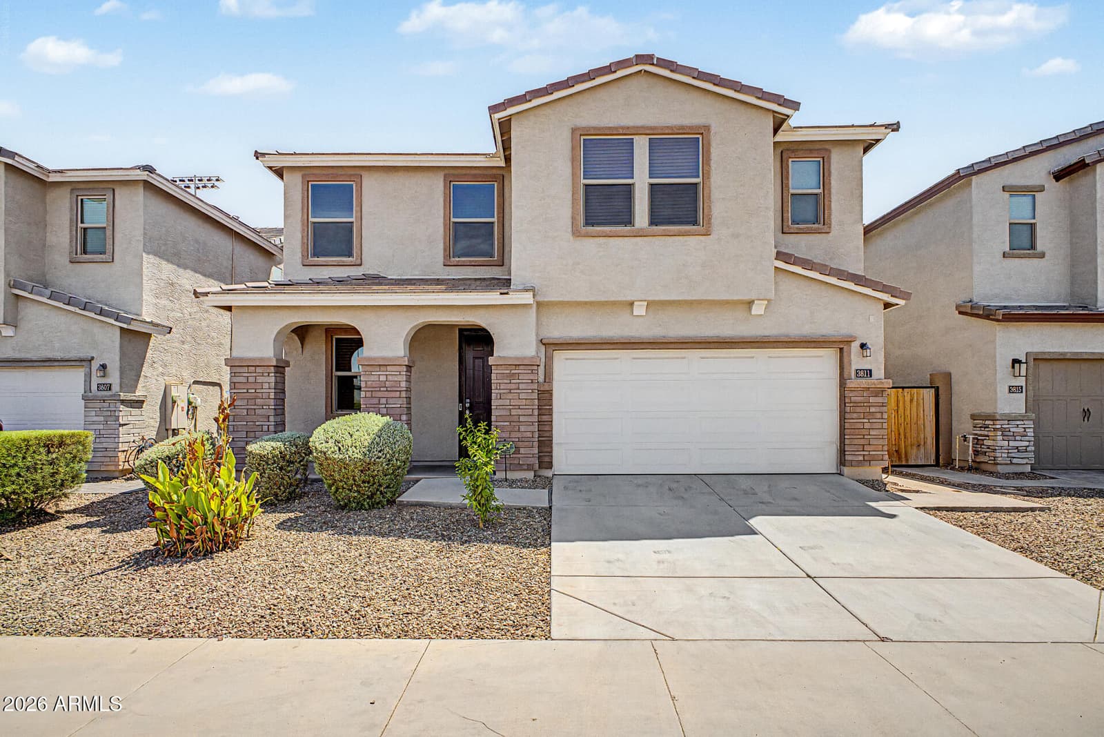 3811 S 57TH Drive, Phoenix, AZ 85043 — photo 3 of 36