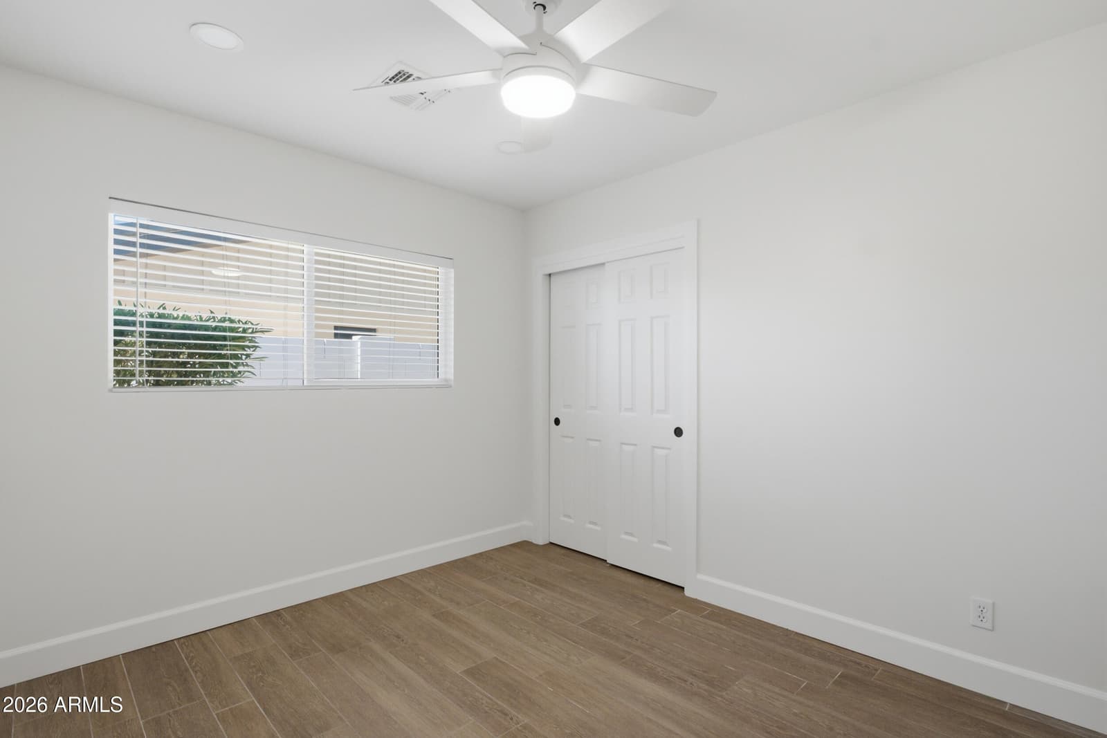 5140 E OSBORN Road, Phoenix, AZ 85018 — photo 24 of 37