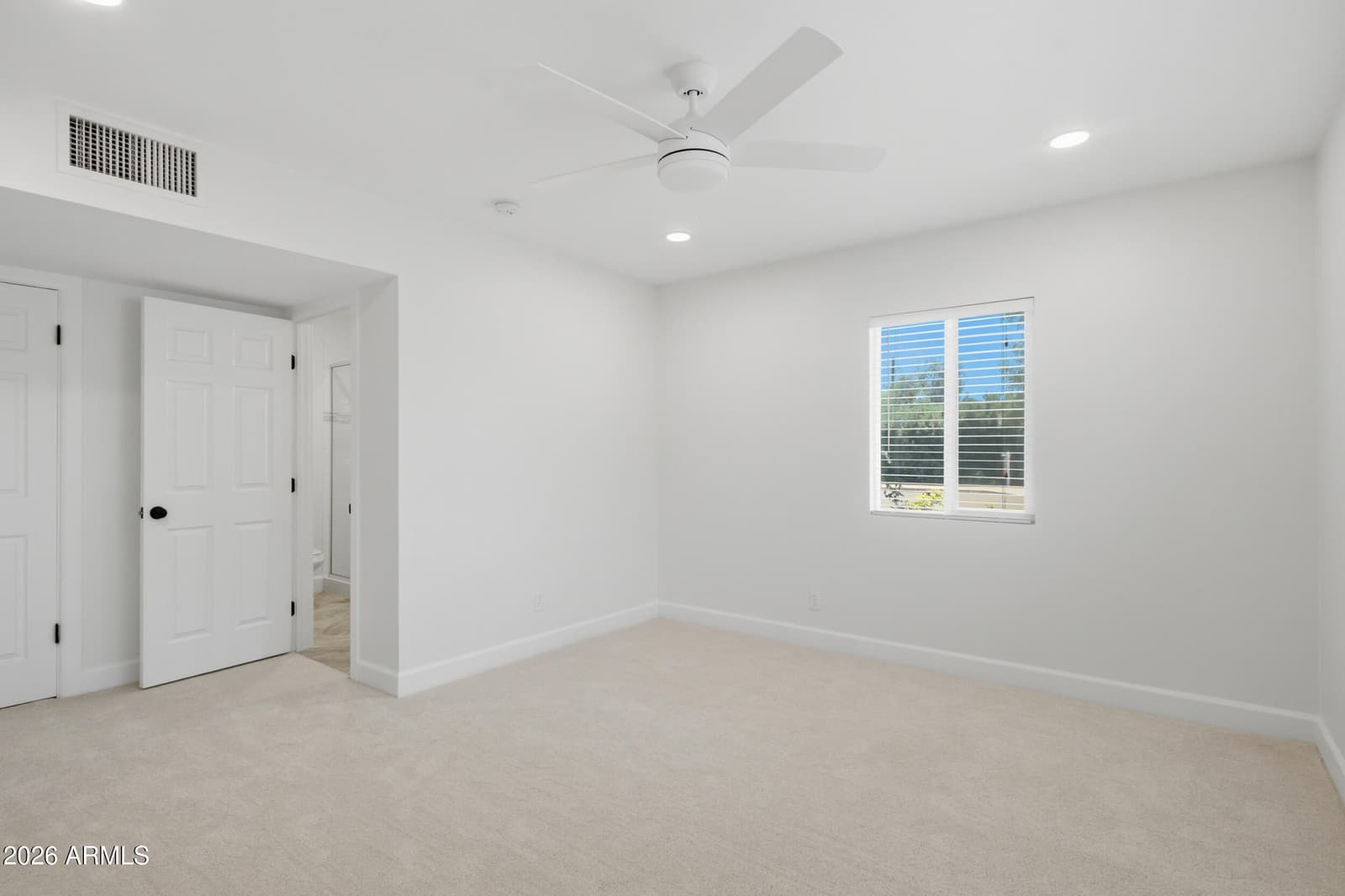 5140 E OSBORN Road, Phoenix, AZ 85018 — photo 27 of 37