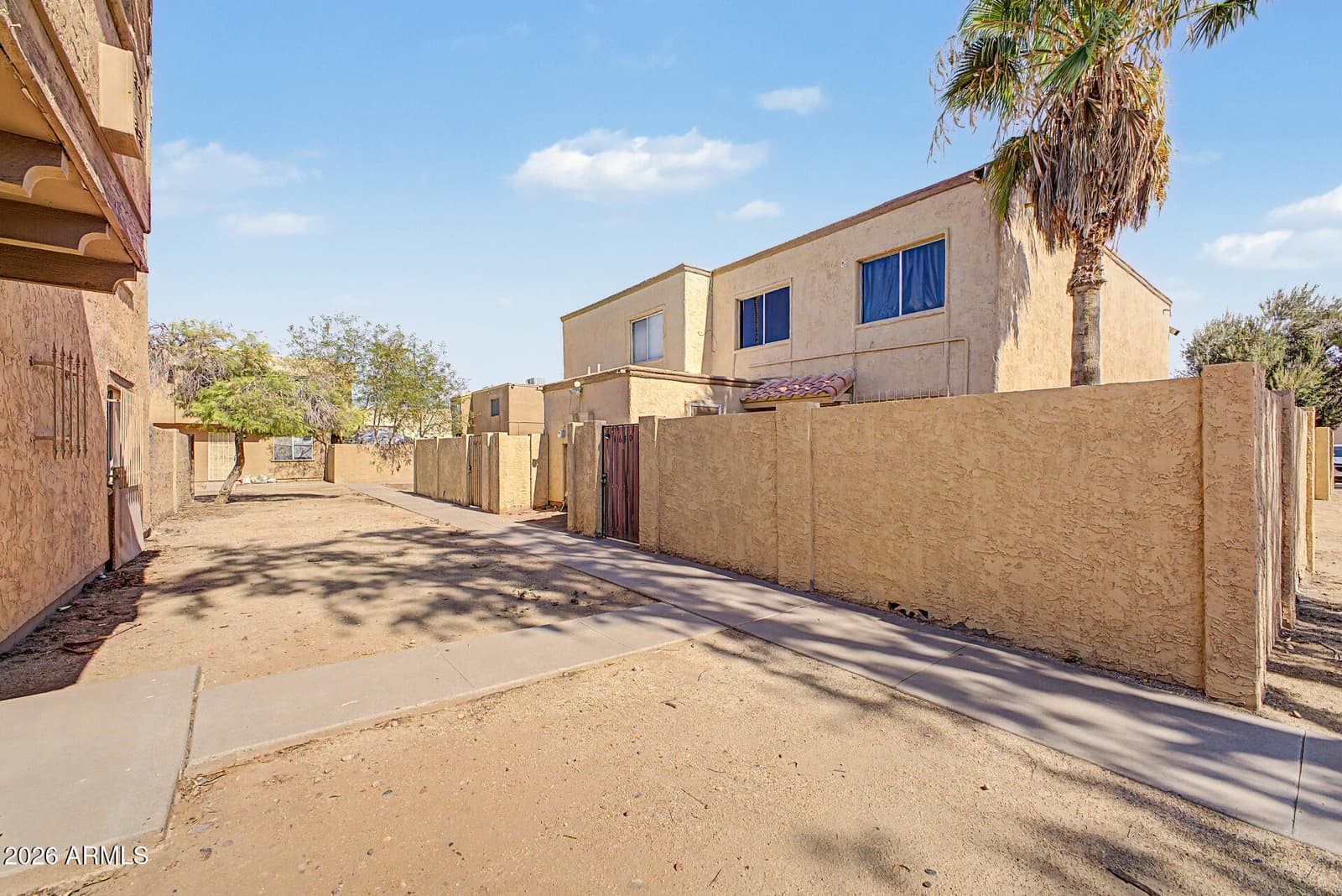 4630 E PUEBLO Avenue, Phoenix, AZ 85040 — photo 3 of 32