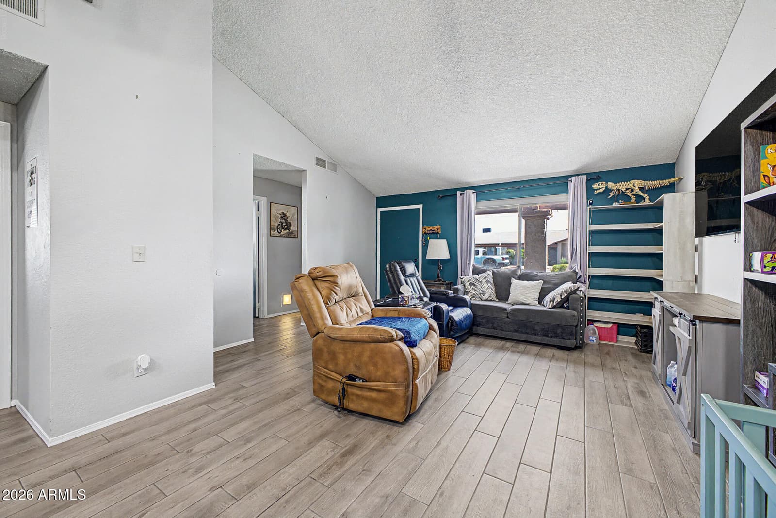 5142 W JOAN DE ARC Avenue, Glendale, AZ 85304 — photo 4 of 24
