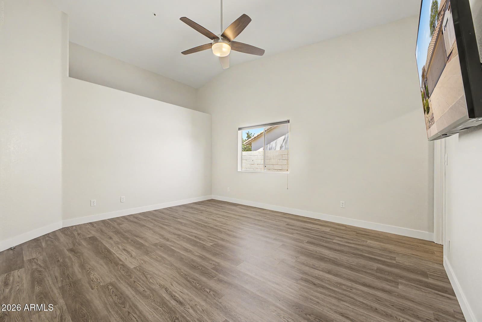 9032 E LARKSPUR Drive, Scottsdale, AZ 85260 — photo 26 of 39