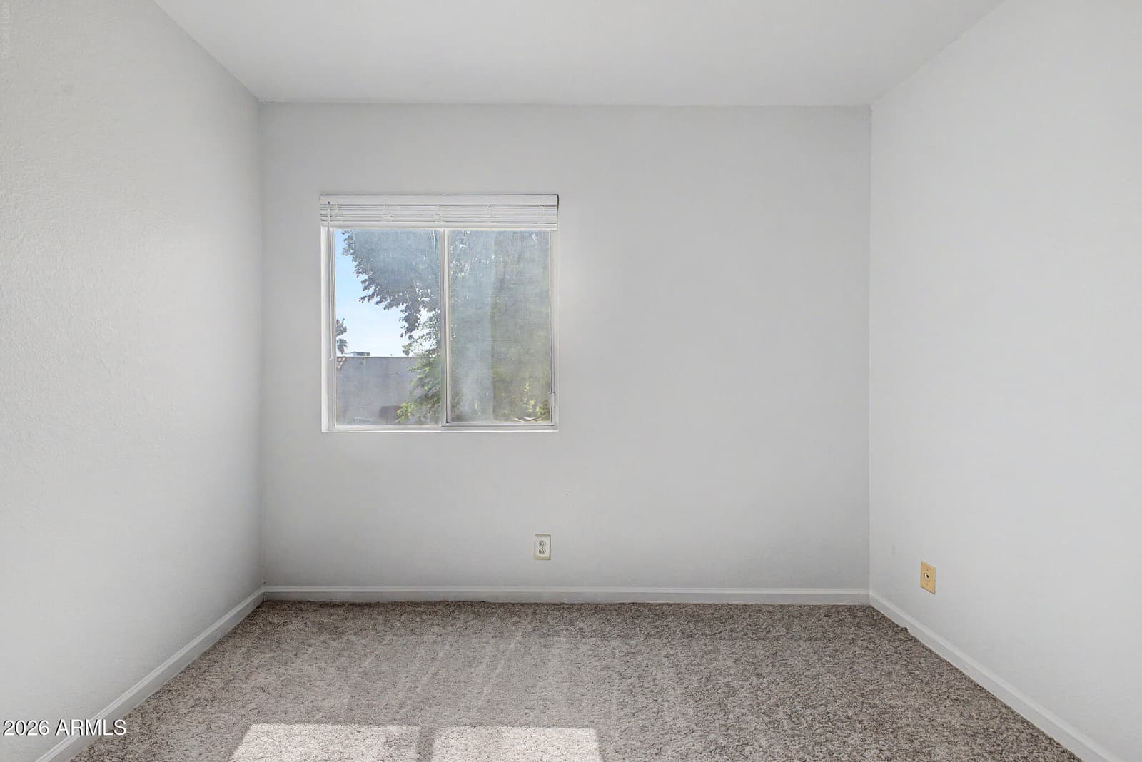 8841 N 12TH Place, Phoenix, AZ 85020 — photo 20 of 30