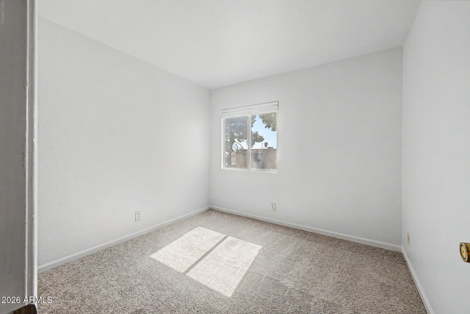 8841 N 12TH Place, Phoenix, AZ 85020 — photo 22 of 30