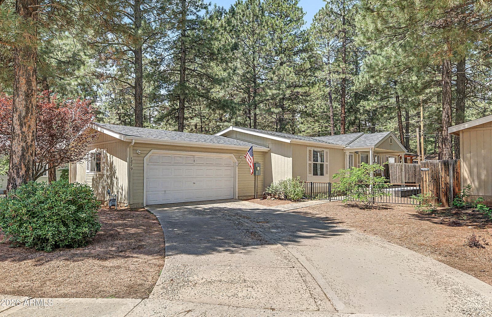 1879 S Southern Pacific Street, Flagstaff, AZ 86001 — photo 1 of 32