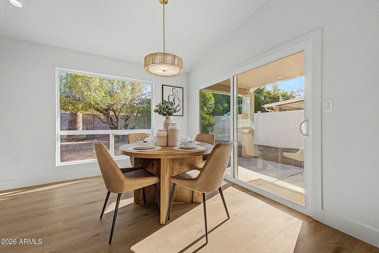 715 W LAGUNA AZUL Avenue, Mesa, AZ 85210 — photo 13 of 29