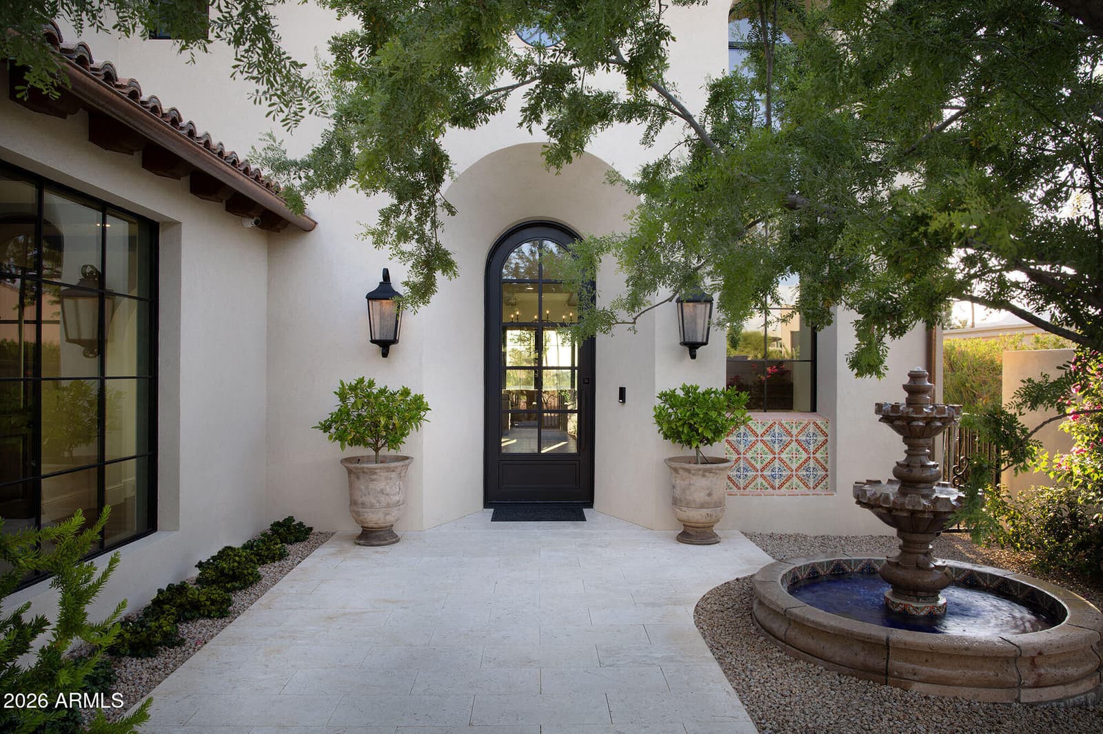 5830 N Echo Canyon Lane, Phoenix, AZ 85018 — photo 10 of 56