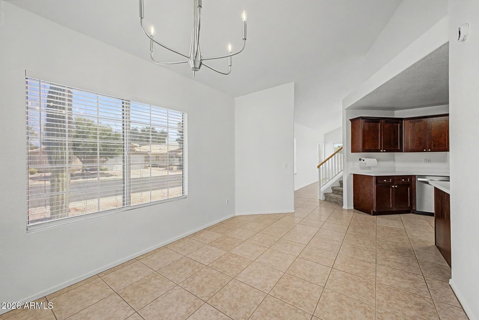 109 W SAGEBRUSH Street, Gilbert, AZ 85233 — photo 11 of 36