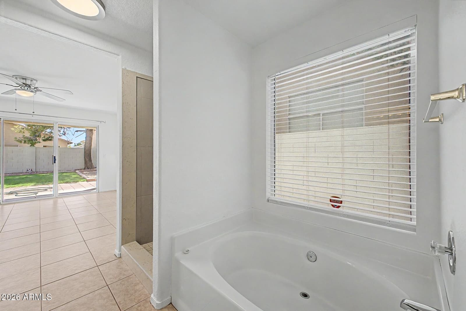 109 W SAGEBRUSH Street, Gilbert, AZ 85233 — photo 20 of 36