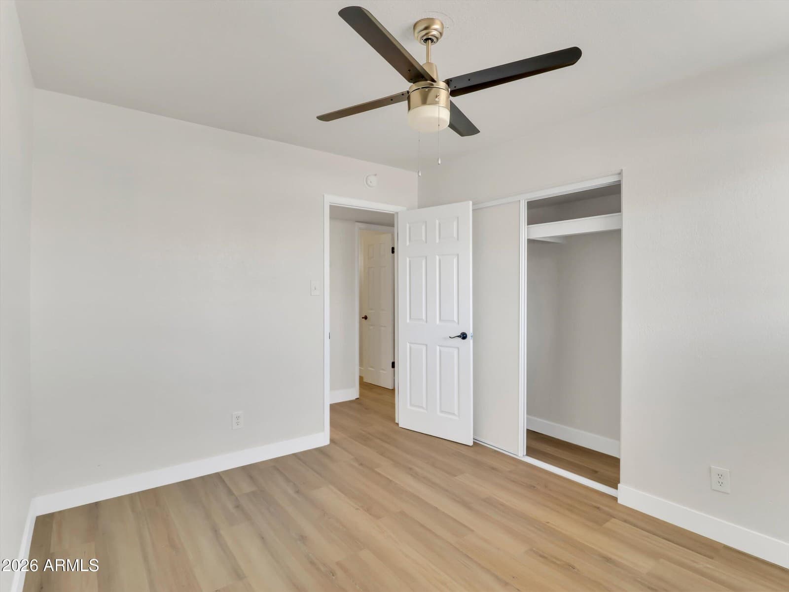 6014 W AVALON Drive, Phoenix, AZ 85033 — photo 19 of 29
