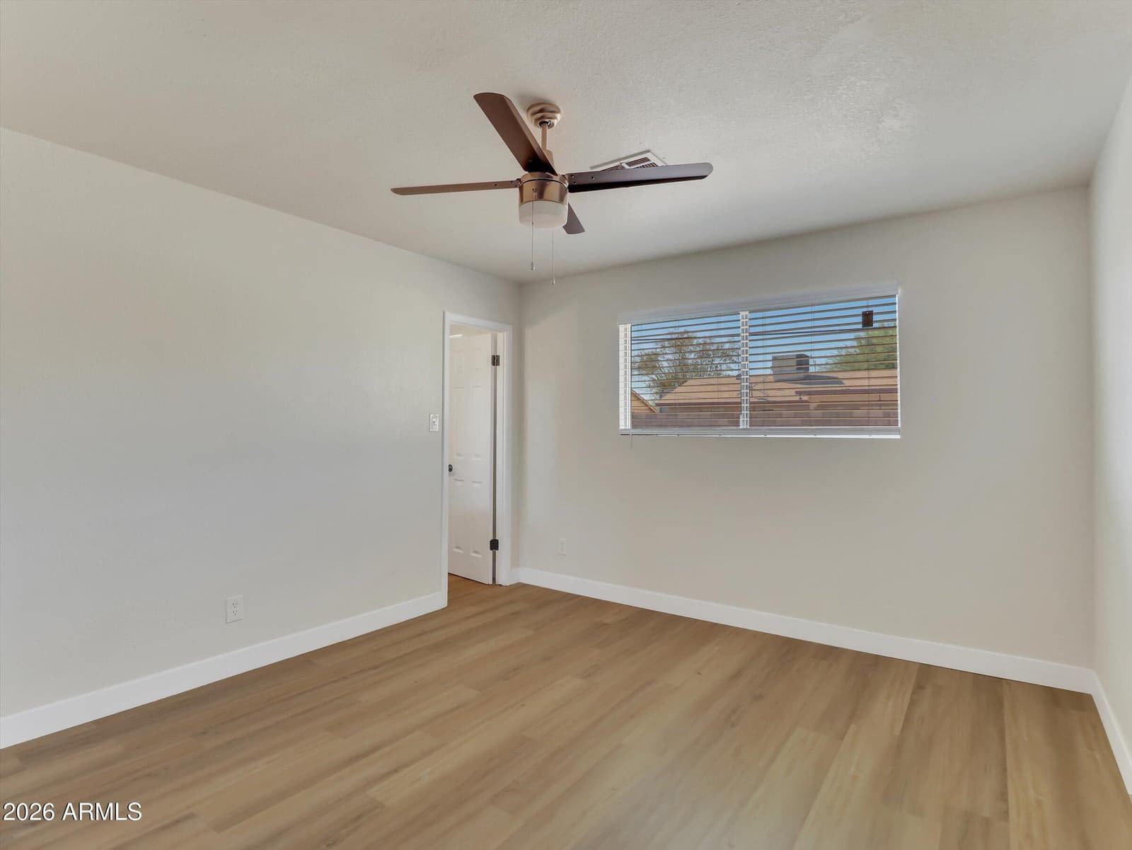 6014 W AVALON Drive, Phoenix, AZ 85033 — photo 18 of 29