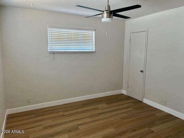 4505 W CRITTENDEN Lane, Phoenix, AZ 85031 — photo 14 of 19