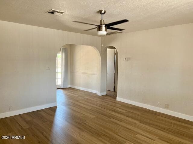 4505 W CRITTENDEN Lane, Phoenix, AZ 85031 — photo 17 of 19