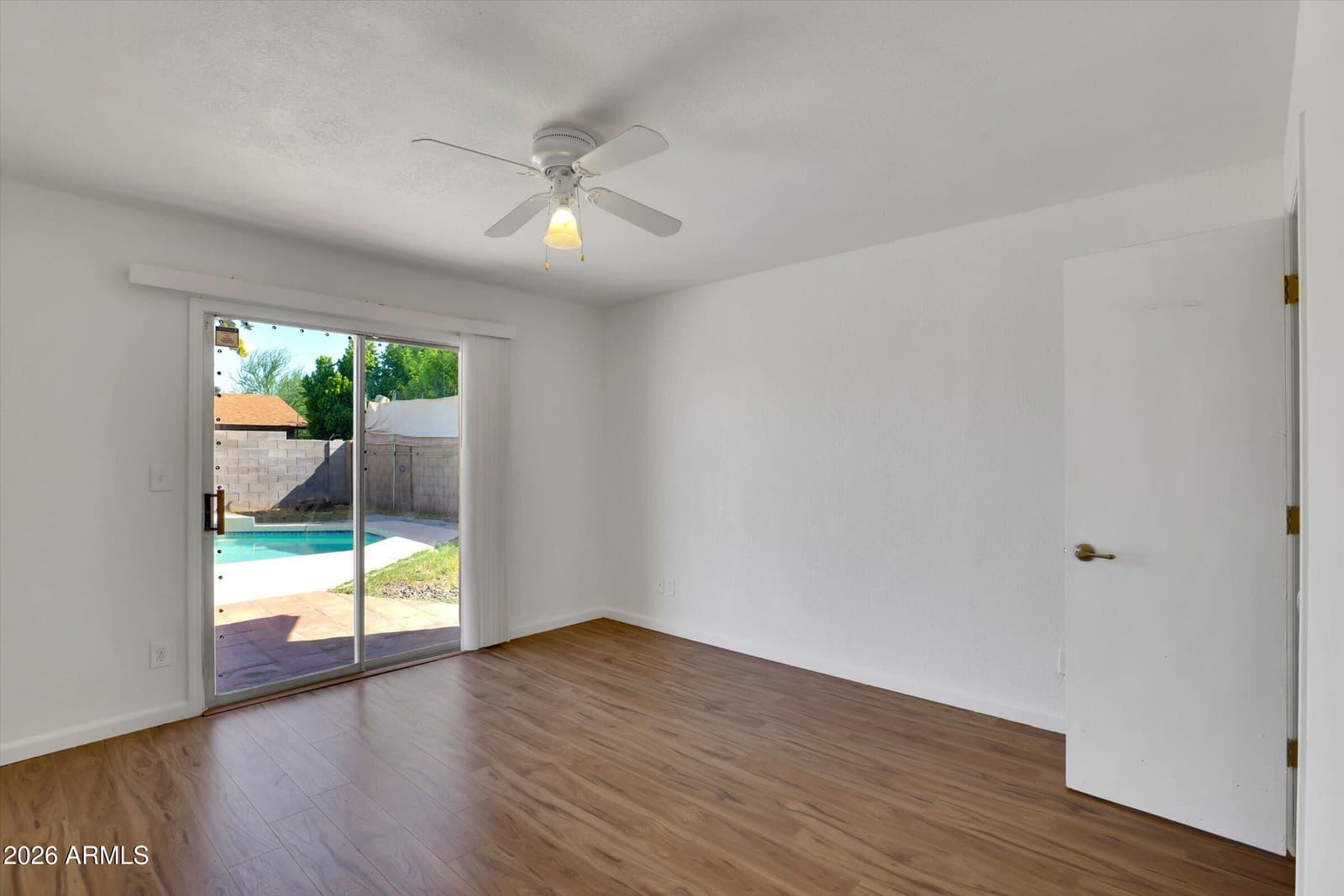 1056 W HACKAMORE Street, Mesa, AZ 85201 — photo 11 of 29