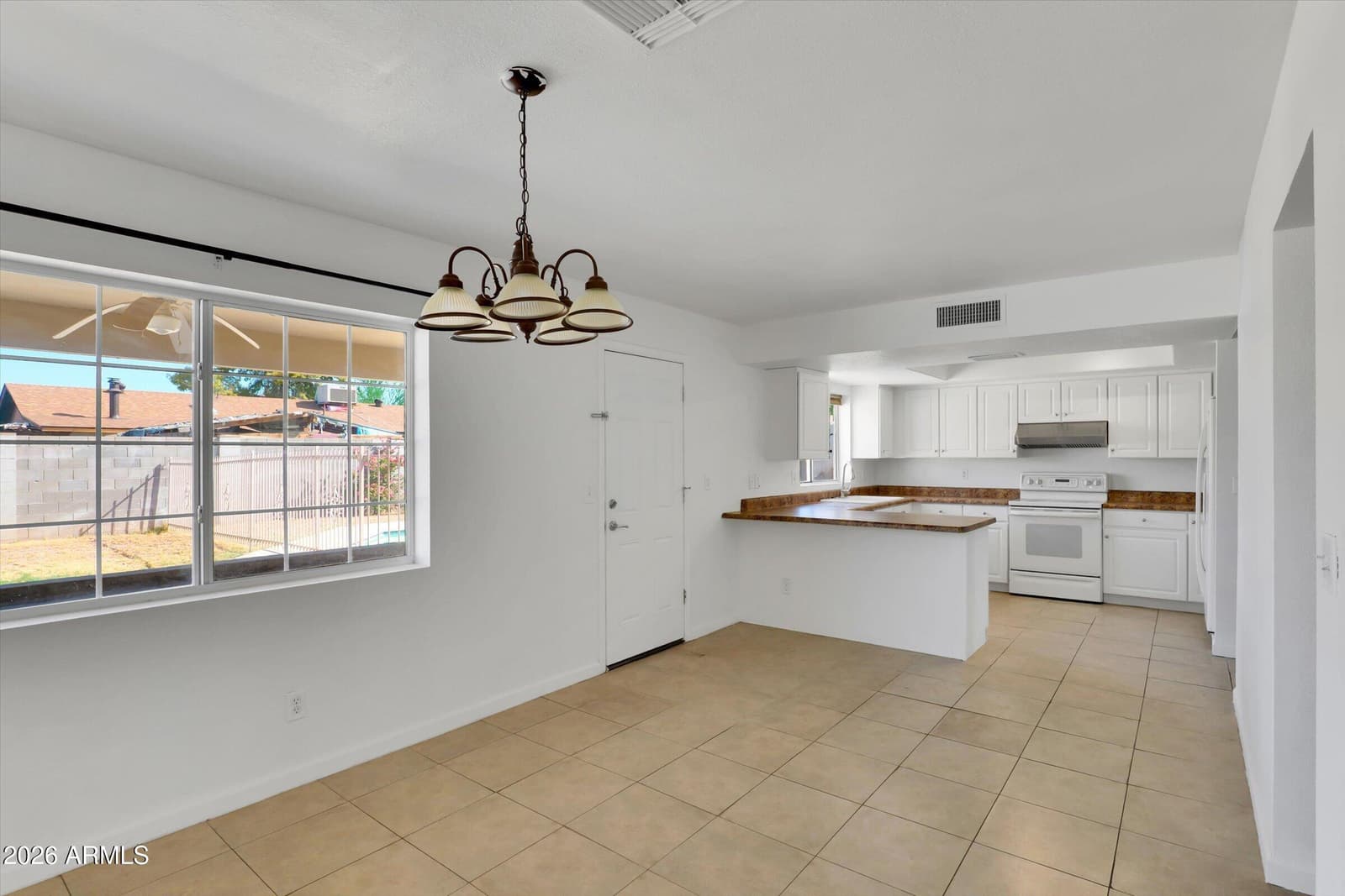 1056 W HACKAMORE Street, Mesa, AZ 85201 — photo 8 of 29