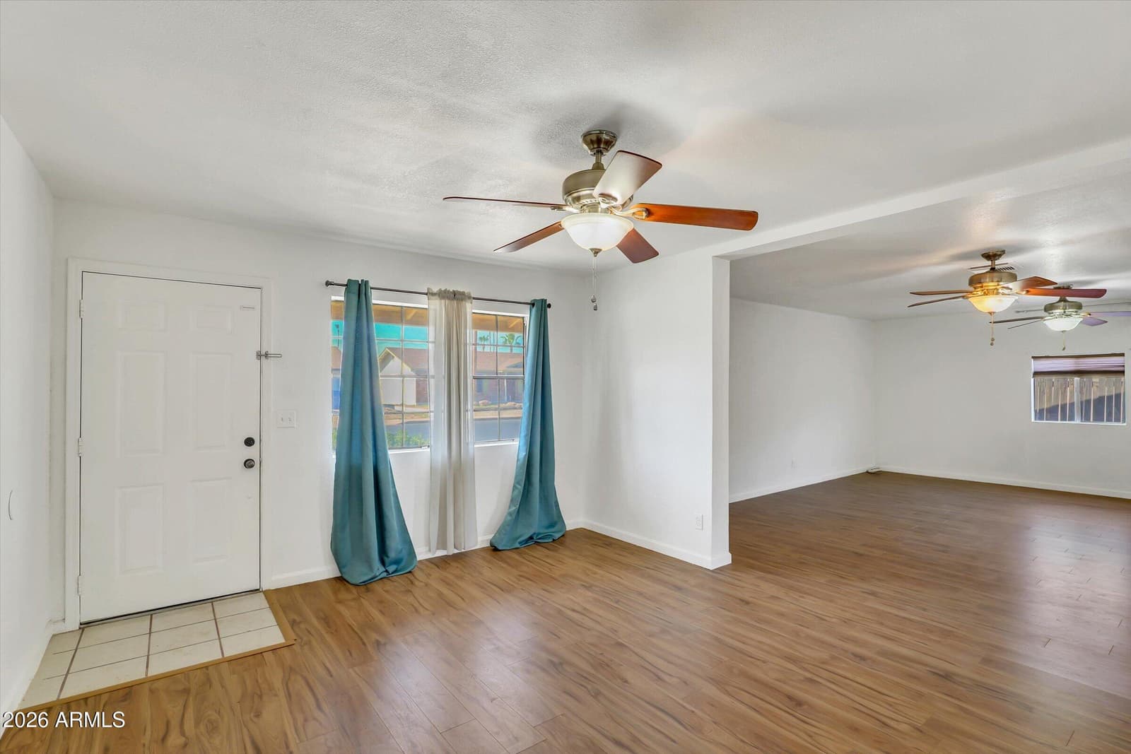 1056 W HACKAMORE Street, Mesa, AZ 85201 — photo 4 of 29