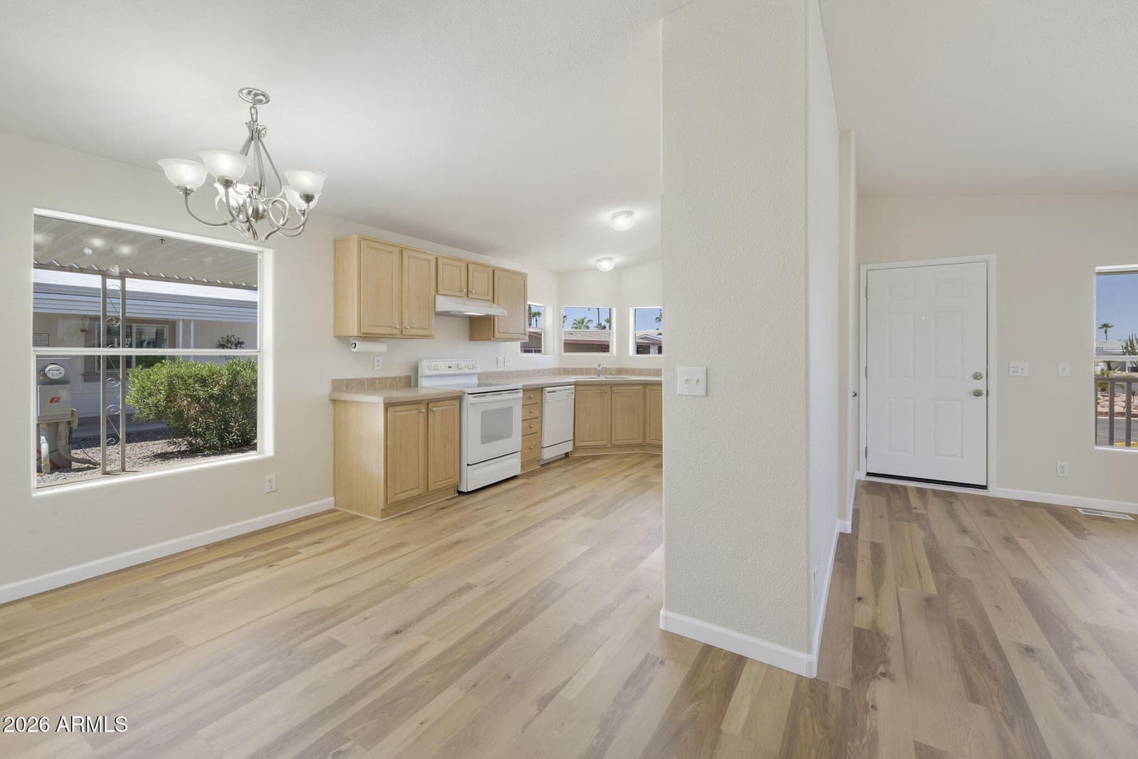 3700 S TOMAHAWK Road 51, Apache Junction, AZ 85119 — photo 24 of 54