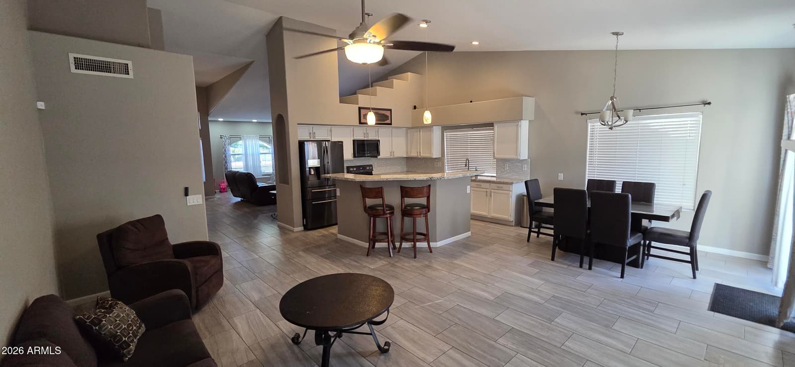 3124 N MEADOW Drive, Avondale, AZ 85392 — photo 6 of 33