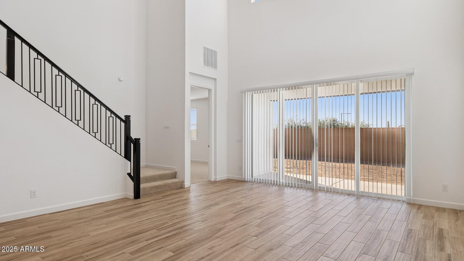 27452 N 69TH Lane, Peoria, AZ 85383 — photo 9 of 38