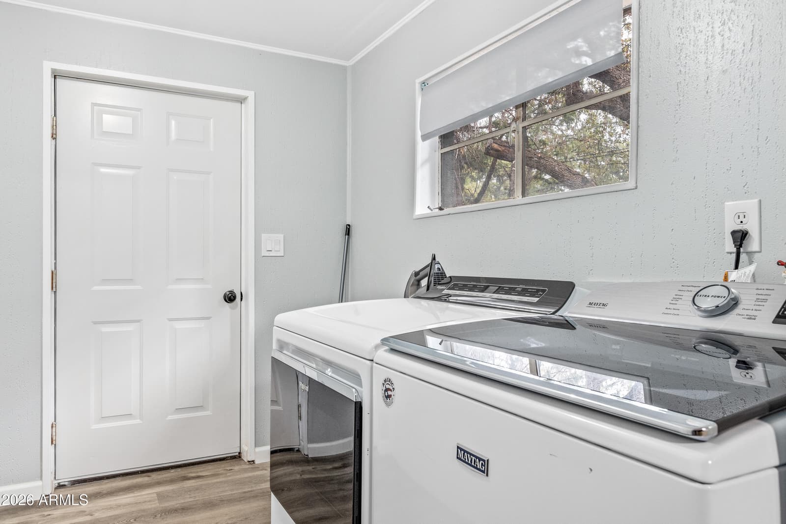 1403 N WOODLAND Drive, Payson, AZ 85541 — photo 10 of 21