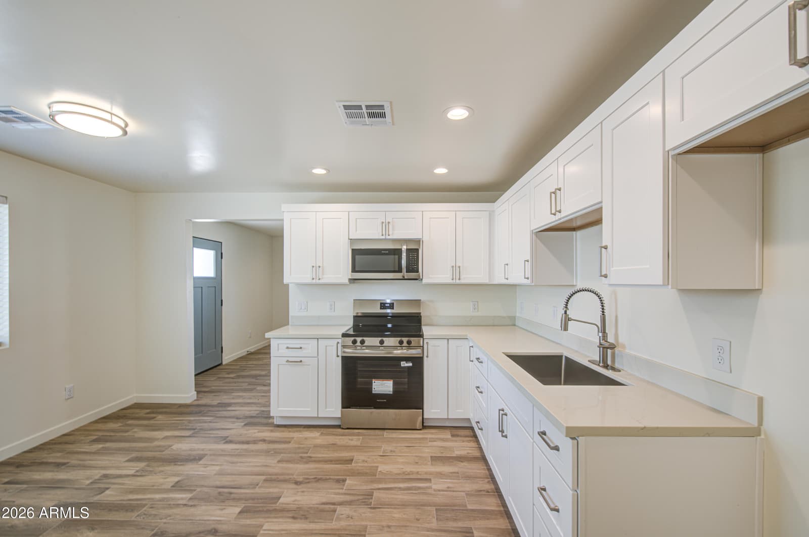 221 N TREKELL Road, Casa Grande, AZ 85122 — photo 17 of 35