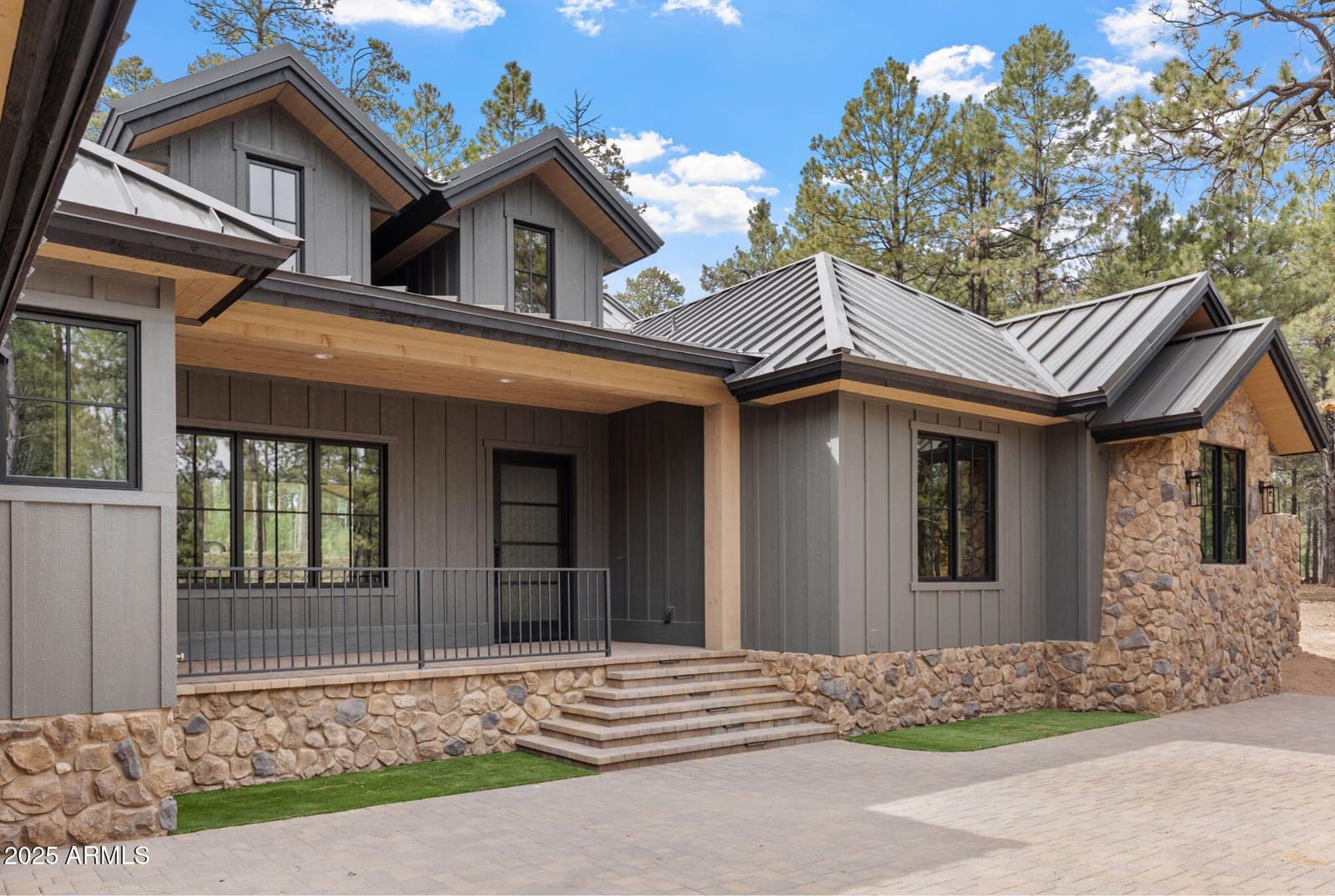 500 MULE SPRINGS Trail, Forest Lakes, AZ 85931 — photo 8 of 81