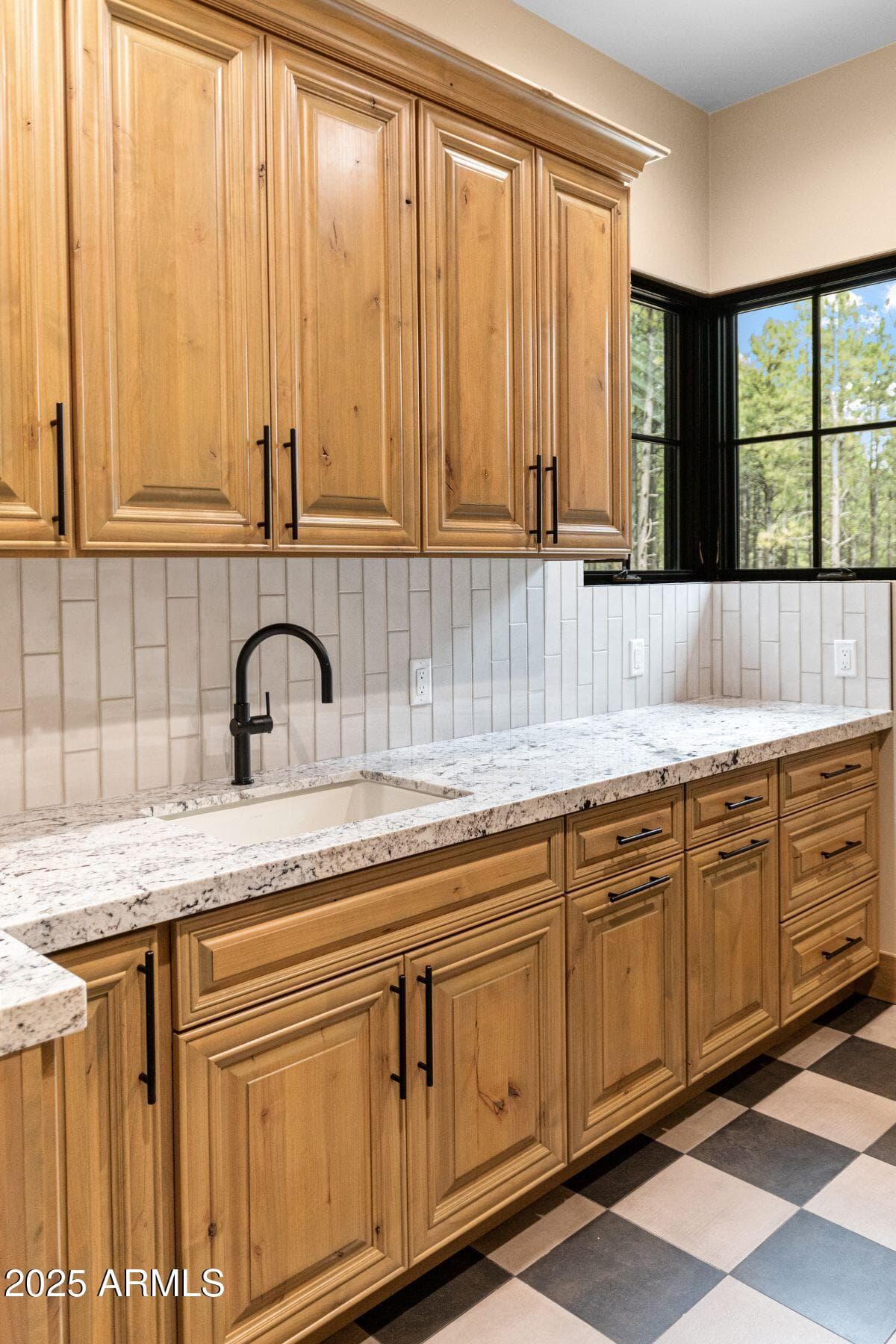 500 MULE SPRINGS Trail, Forest Lakes, AZ 85931 — photo 14 of 81