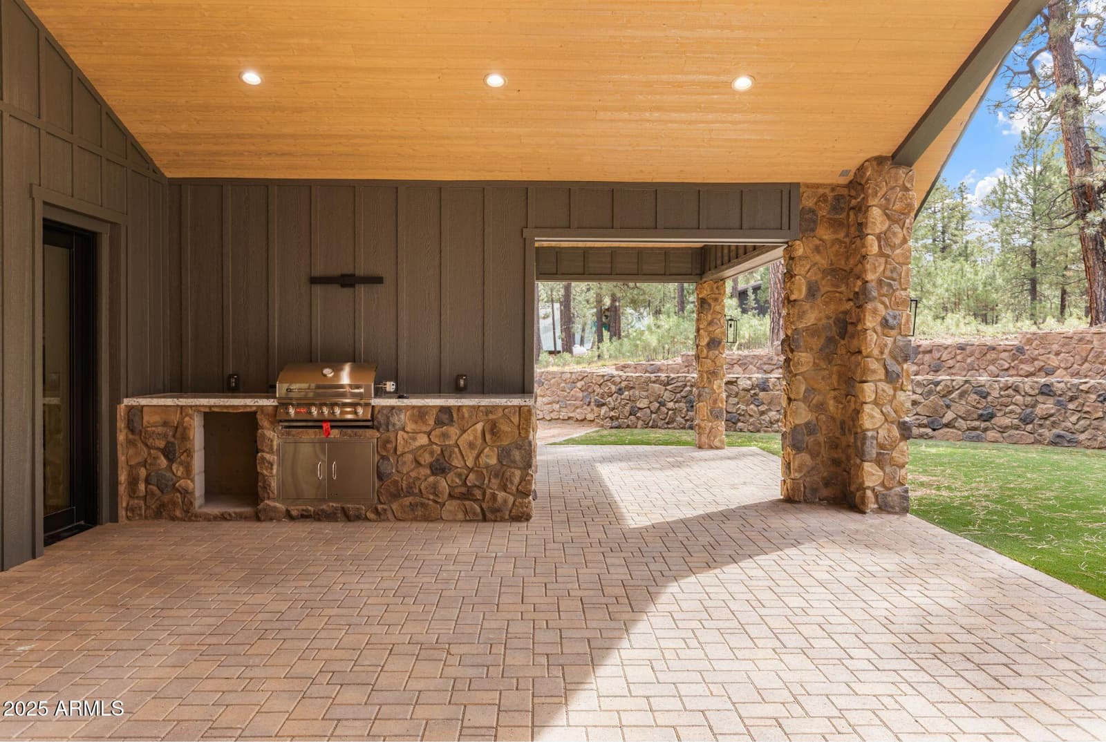 500 MULE SPRINGS Trail, Forest Lakes, AZ 85931 — photo 70 of 81