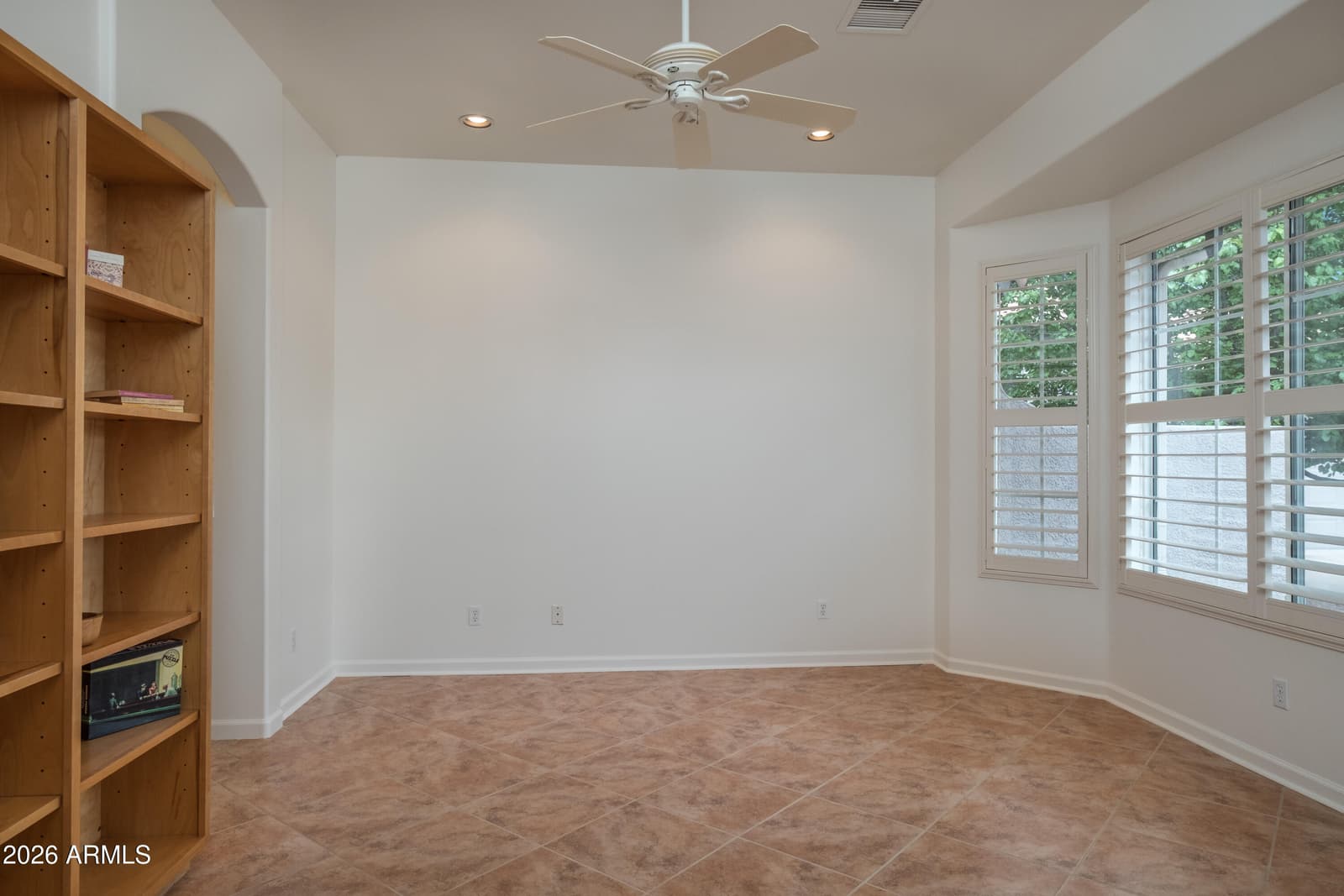 493 S VALLE ESCONDIDO, Cornville, AZ 86325 — photo 6 of 36
