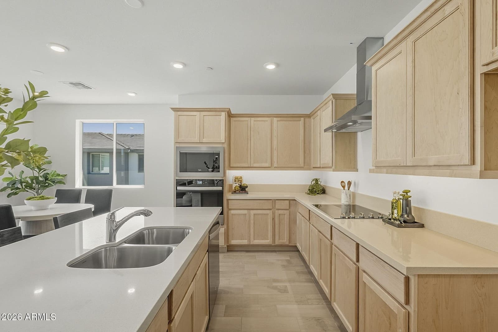 2121 W SONORAN DESERT Drive 99, Phoenix, AZ 85085 — photo 1 of 33